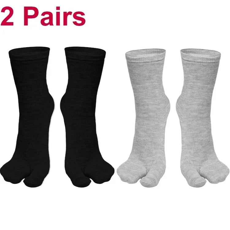 Fashionable summer tabi socks for men and women