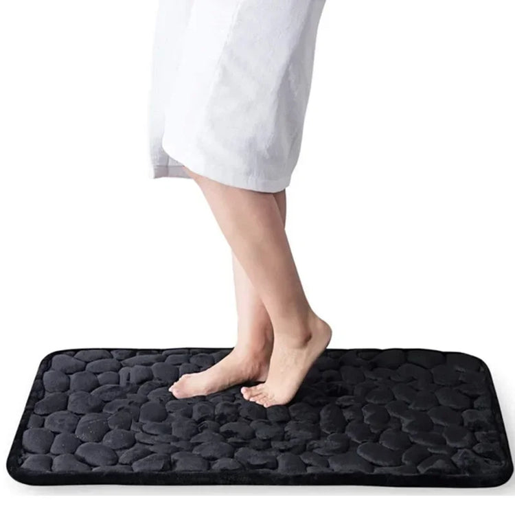 Super absorbent bath mat with cobblestone design