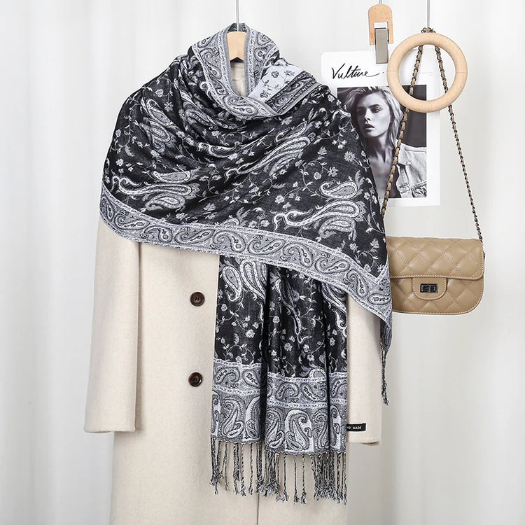Stylish paisley embroidered head wrap in breathable cotton-viscose blend for women