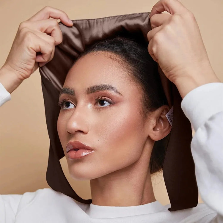 Satin undercap for hijab, stylish and easy-to-wear bonnet for Muslim women