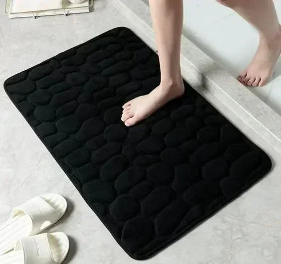 Super absorbent bath mat with cobblestone design
