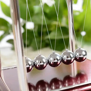 Elegant Newton’s cradle physics toy for desktop decoration