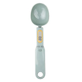 Electronic kitchen scale measuring 0.1–500g with detachable spoon