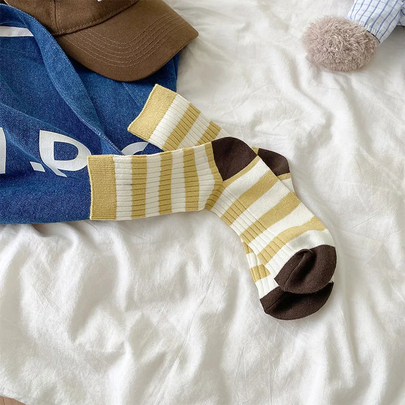 Korean fashion cotton socks for autumn and winter