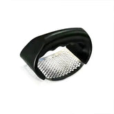 Manual garlic mincer designed for efficient garlic chopping