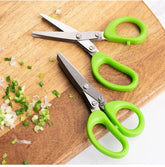 High-quality stainless steel kitchen shears suitable for various cooking applications