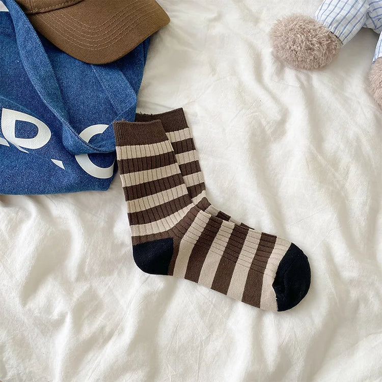 Korean fashion cotton socks for autumn and winter