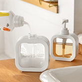 Large-capacity liquid soap dispenser suitable for travel, kitchen, and bathroom storage