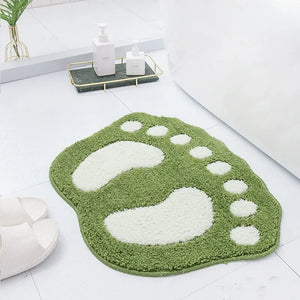 Water absorbent bathroom rug with non-slip backing