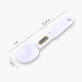 Electronic kitchen scale measuring 0.1–500g with detachable spoon