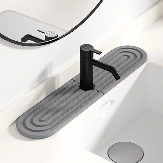 Kitchen Faucet Splashproof Pad Bathroom Sink Faucet Splash Mat Countertop Protector Mat for Bath Kitchen Gadgets