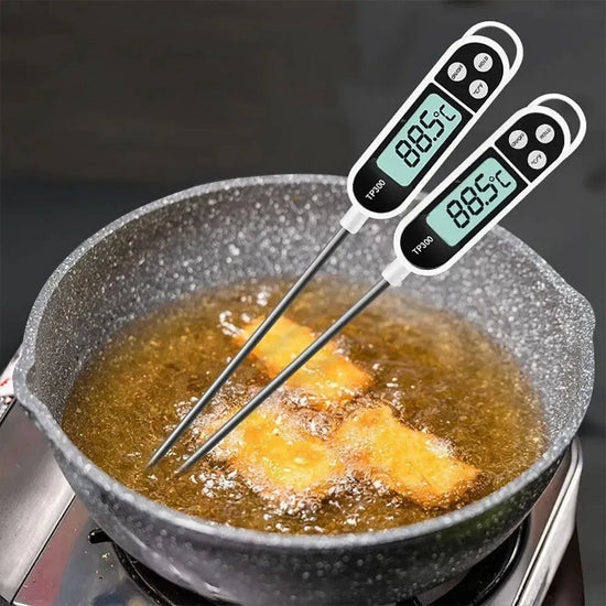 TP300 waterproof digital thermometer suitable for cooking, grilling, and baking