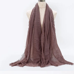 Breathable cotton shawl for Muslim women, ideal for prayer, daily wear, or layering