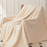 Single-layer coral fleece blanket, lightweight and soft for naps